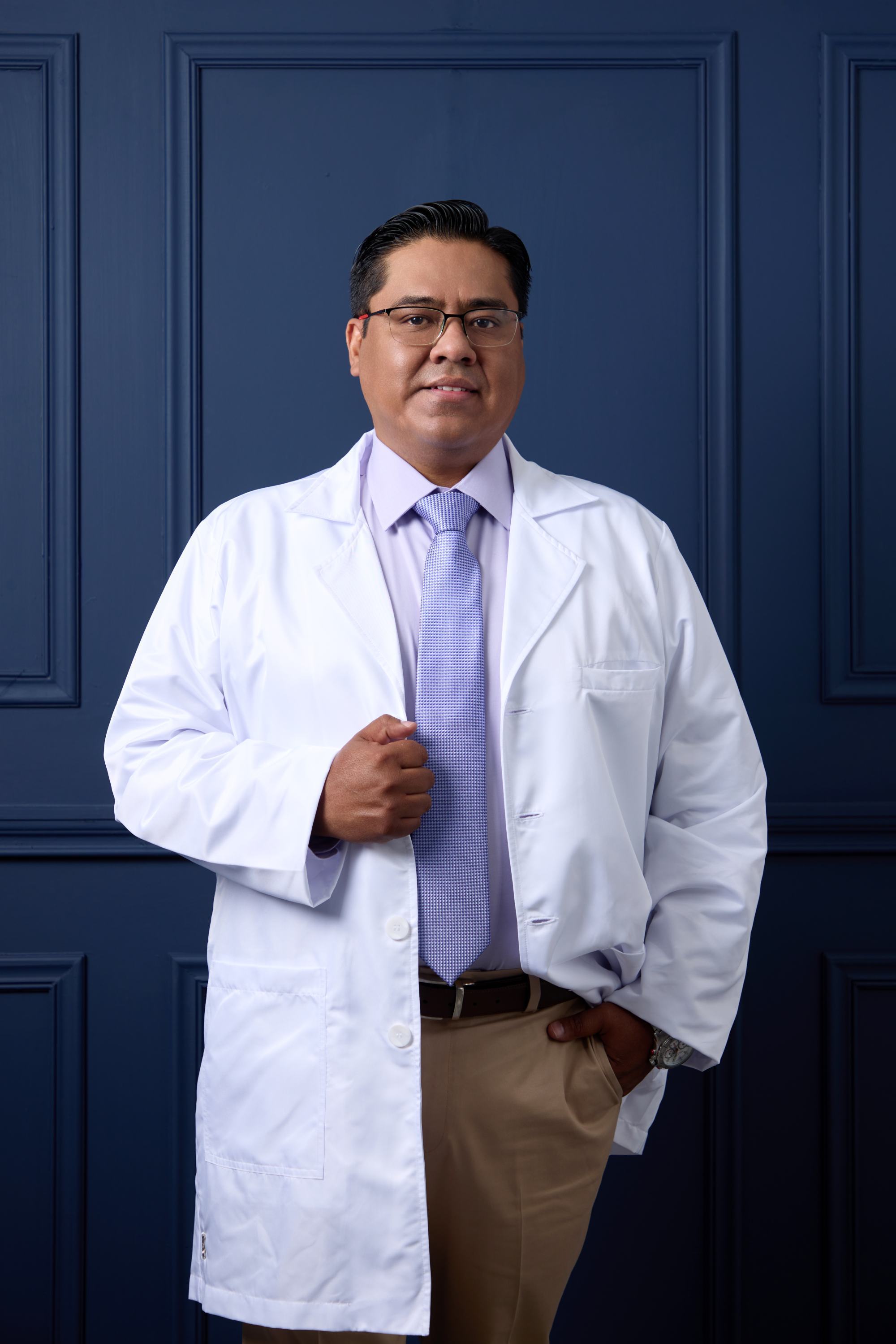 Conoce al Dr. Rolando Oscar Llano Guzmán y Especialista en Cirugía y enfermedad de hiato en Naucalpan de Juárez Estado de México